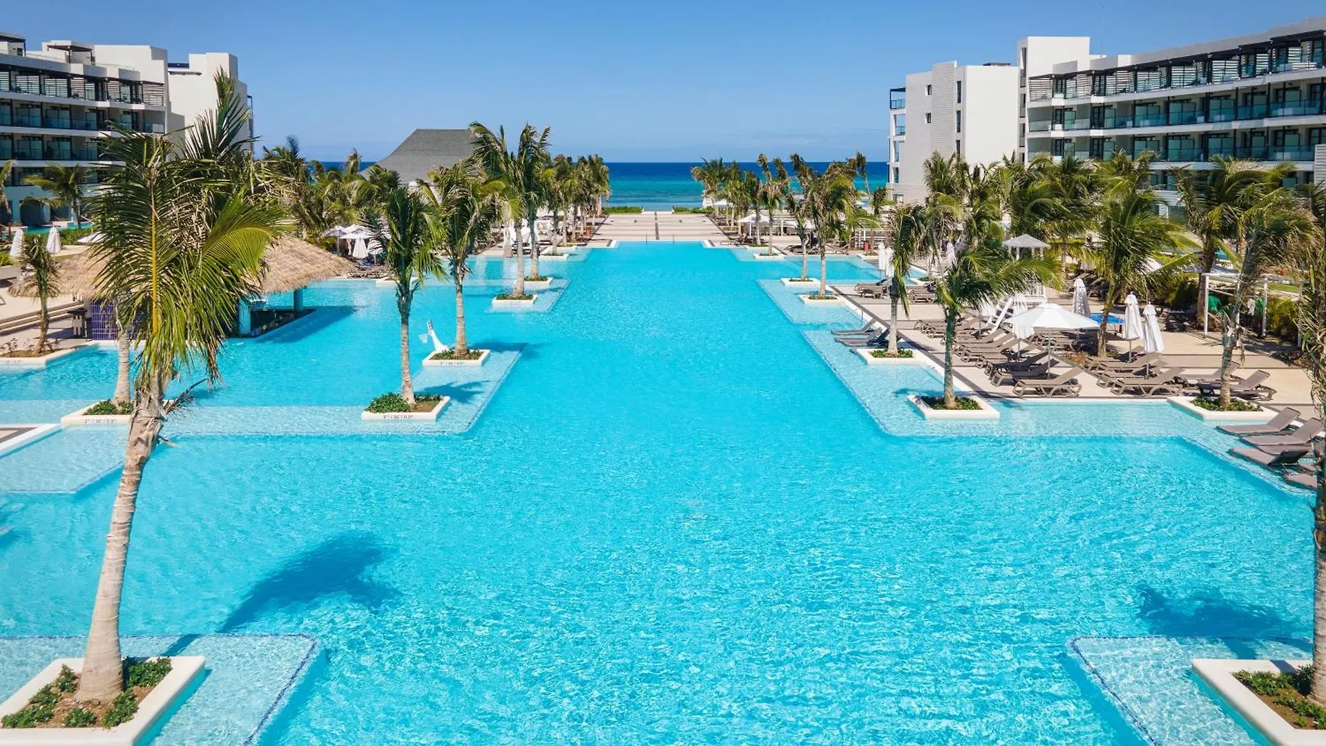 Ocean Eden Bay (Adults Only) location
