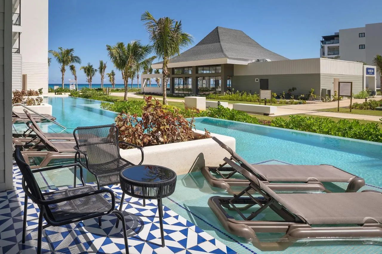 Ocean Eden Bay (Adults Only) Hotel Spring Rises Resort